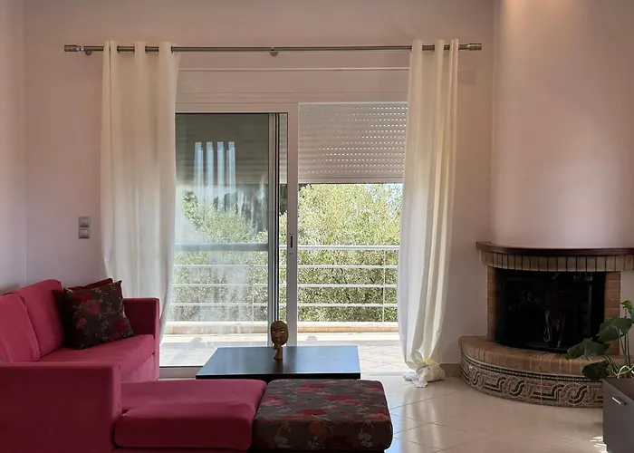 Io, The Ionion Balcony * Neohóri